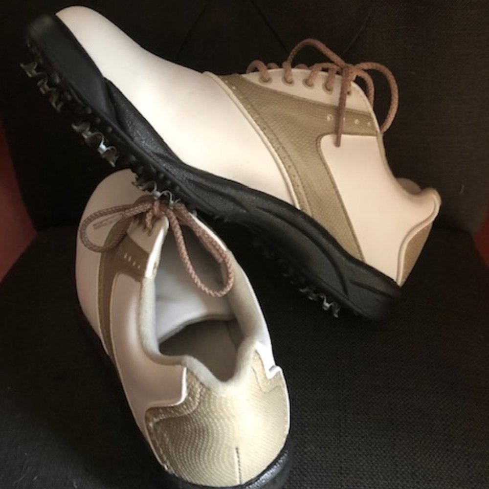 FootJoy Golf Shoes (Women's SZ 8)